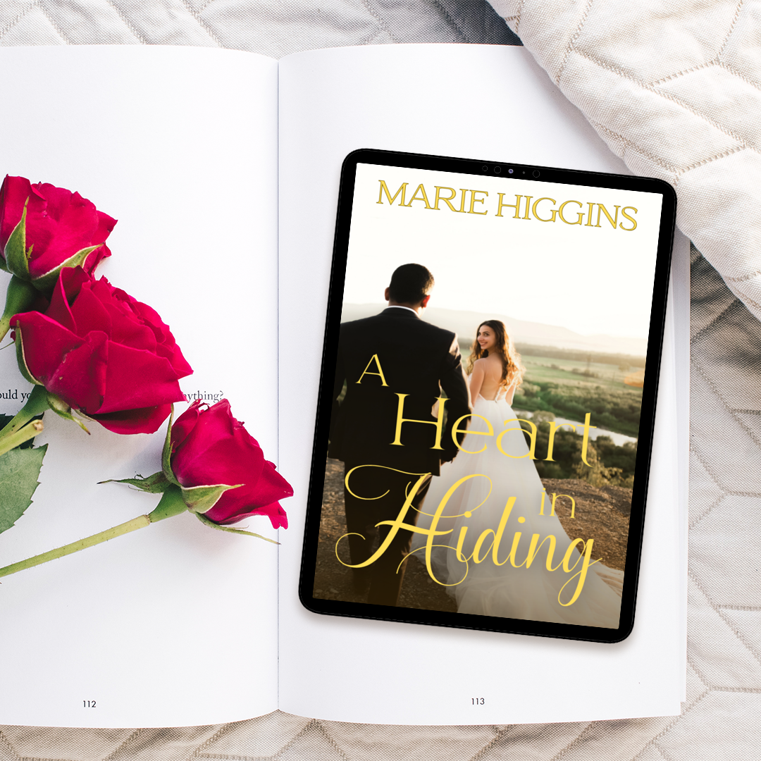A Heart in Hiding - Clean Fake Boyfriend Romance Ebook